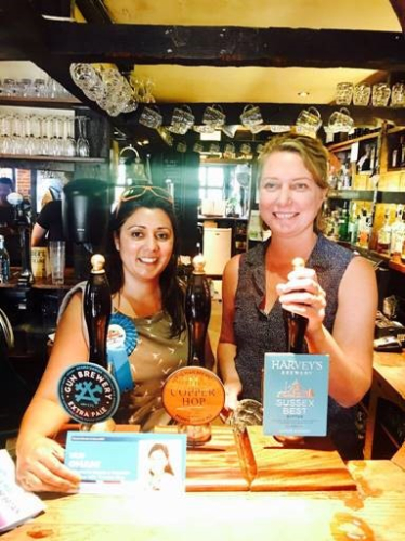 Nus Pulling Pints in Rotherfield