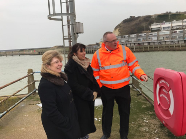 Nus at Newhaven