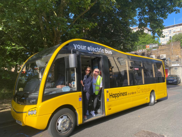 Big Lemon Bus
