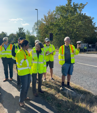 Nusrat meeting Community Speedwatch team